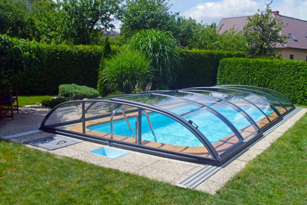 pool enclosure azure flat compact 4 cc06af83 1920x1080 0