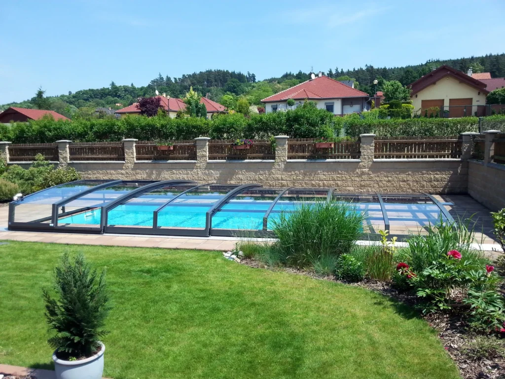 pool enclosure corona 3 df689dab 1920x1080 0